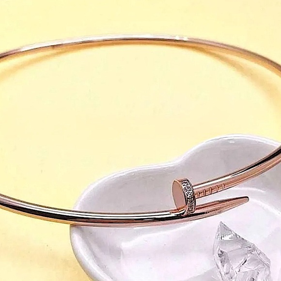 Rose Gold Nail Zircon Choker Necklace Luxury Minimalist - Picture 2 of 6